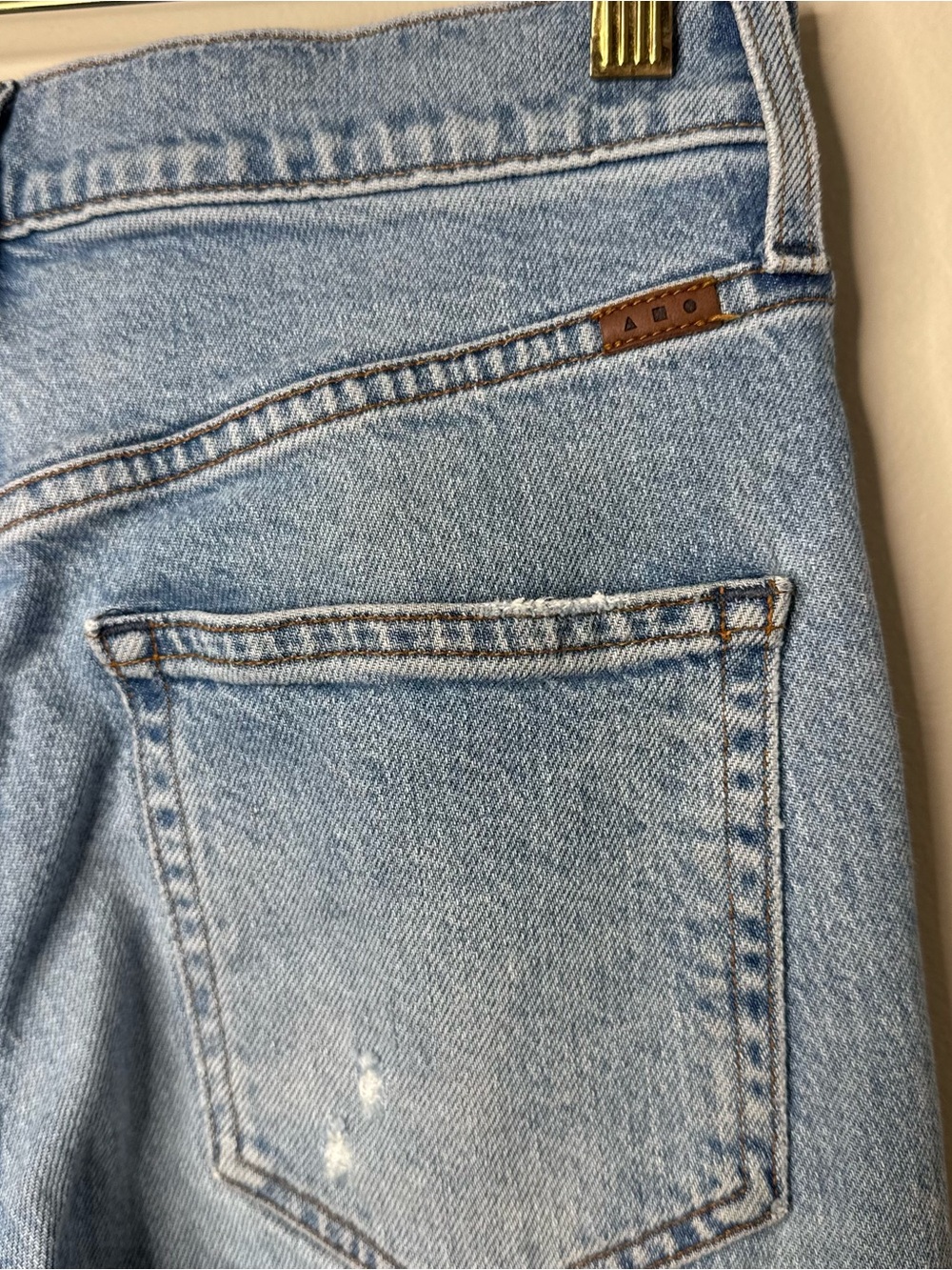 AYR Classic Straight Leg Light Wash Distressed Denim Jeans Size 27 Short - Picture 5 of 10